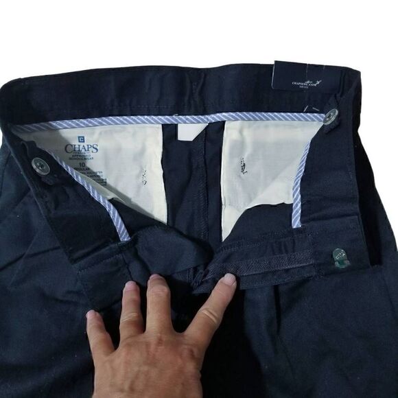 CHAPS NEW APPROVED SCHOOLPLEAT FRONT WRINKLE RESISTANT ADJUSTABLE WAIST SHORTS - Picture 3 of 6